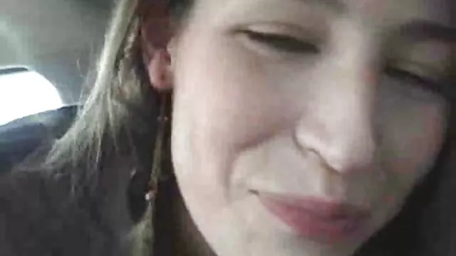 فتاة في افلام سكس اجنبيه اباحيه جوارب مخططة تمسك اليد في سراويل و التلاعب بها L.