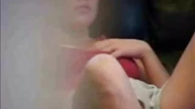 أحمر الشعر افلام اباحيه اجنبيه مترجمه فتاة رأيت الرجل يستمني و يساعده