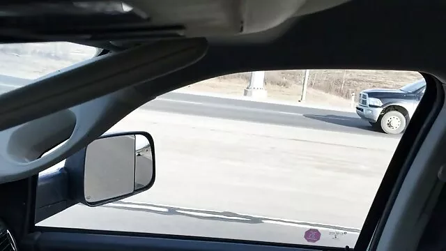 اثنين افلام اباحيه اجنبيه مترجمه من المعاول تمتص الديك في كشك ملهى ليلي