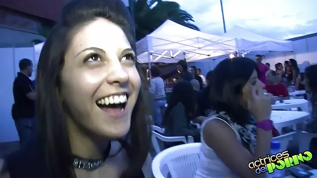 رجل تغطية بالحساء فتاة افلام اباحه اجنبي في مثير السراويل اللسان