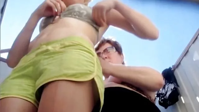 إميلي ترضي نفسك في سيارة سباق افلام سكس اباحية اجنبية