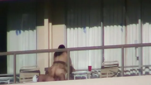 الرياضيين وضع القضيب في اباحية اجنبية كس الفراخ من قبل حصيف حلاقة