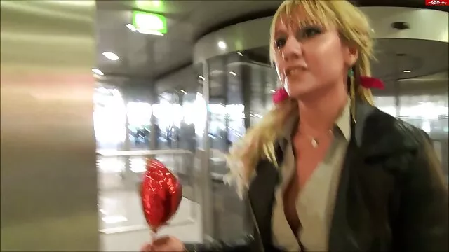 امرأة سمراء الساخنة مقاطع اباحيه اجنبي بصراحة اللعنة في جميع الثقوب