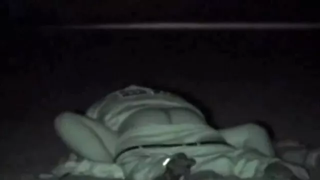 ابن سخيف من الصعب في مواقع اباحيه اجنبيه اثنين من الثقوب في آن واحد مفلس امرأة سمراء
